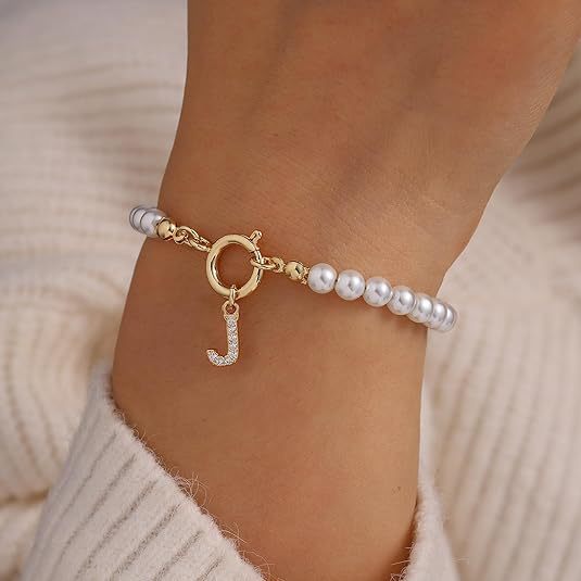 European American Cross-border Simulated Pearl Bracelet 26 English Letter Pendant Designsimpleelegant Handmade Beaded Jewelry