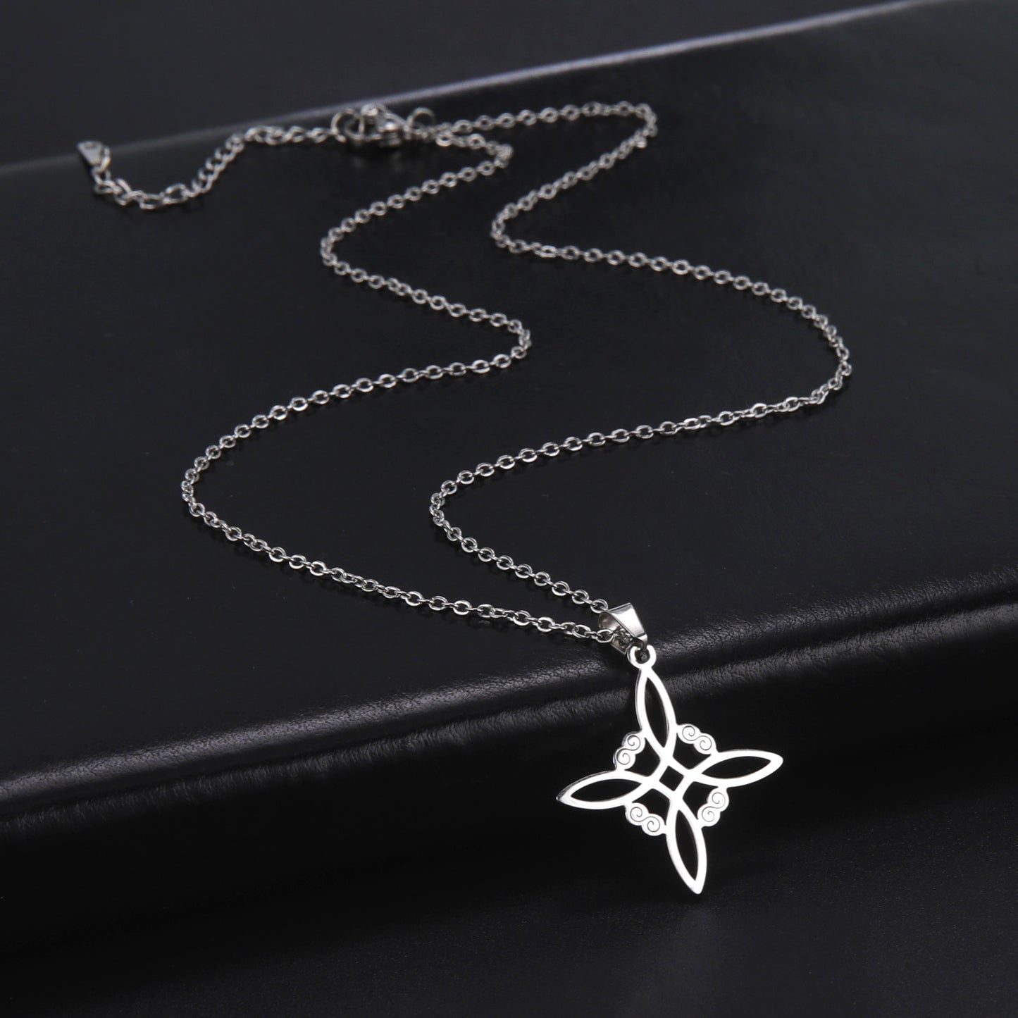 Electroplated 304 Material Stainless Steel Necklace