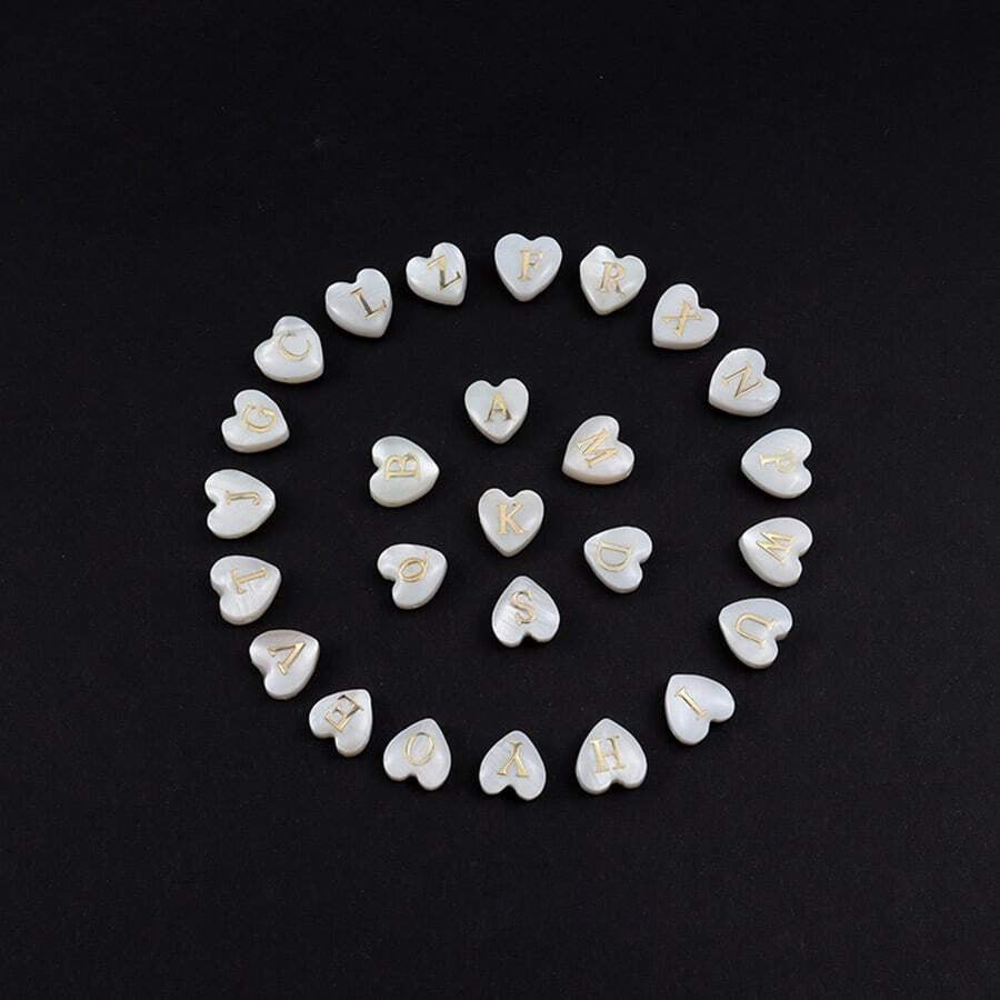 European And American Cross-border New Style Personalized 26 Letter Pendant Bracelet Imitation Pearl Chain Heart-shaped Bracelet Niche Elegant Jewelry For Women