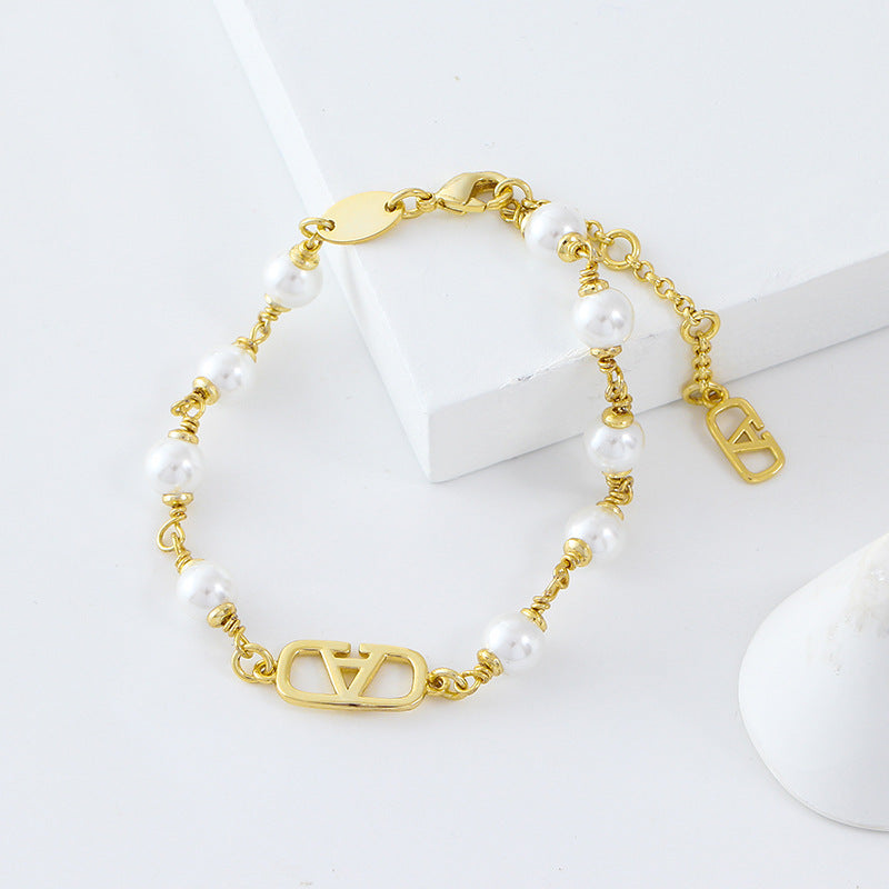 French Style Gentle Style Pearl Bracelet Niche Design Copper Plated 14K Gold Bracelet Elegant Cute Simple Bracelet For Women